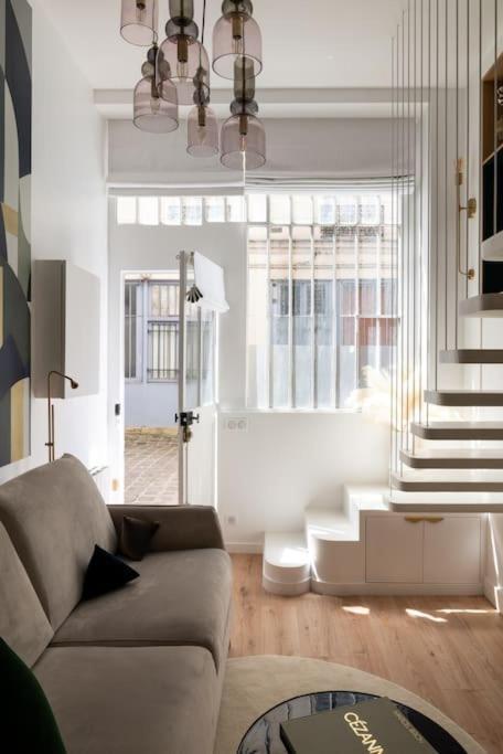 Bel Appartement D'Architecte Au Coeur De パリ エクステリア 写真