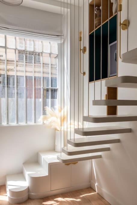 Bel Appartement D'Architecte Au Coeur De パリ エクステリア 写真