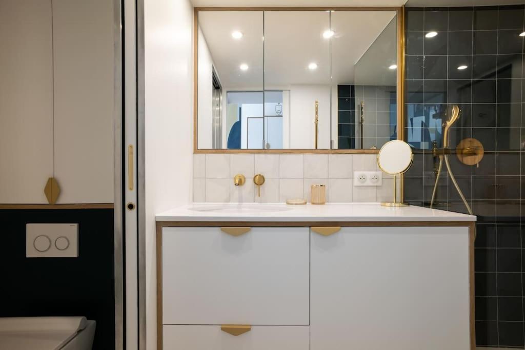 Bel Appartement D'Architecte Au Coeur De パリ エクステリア 写真